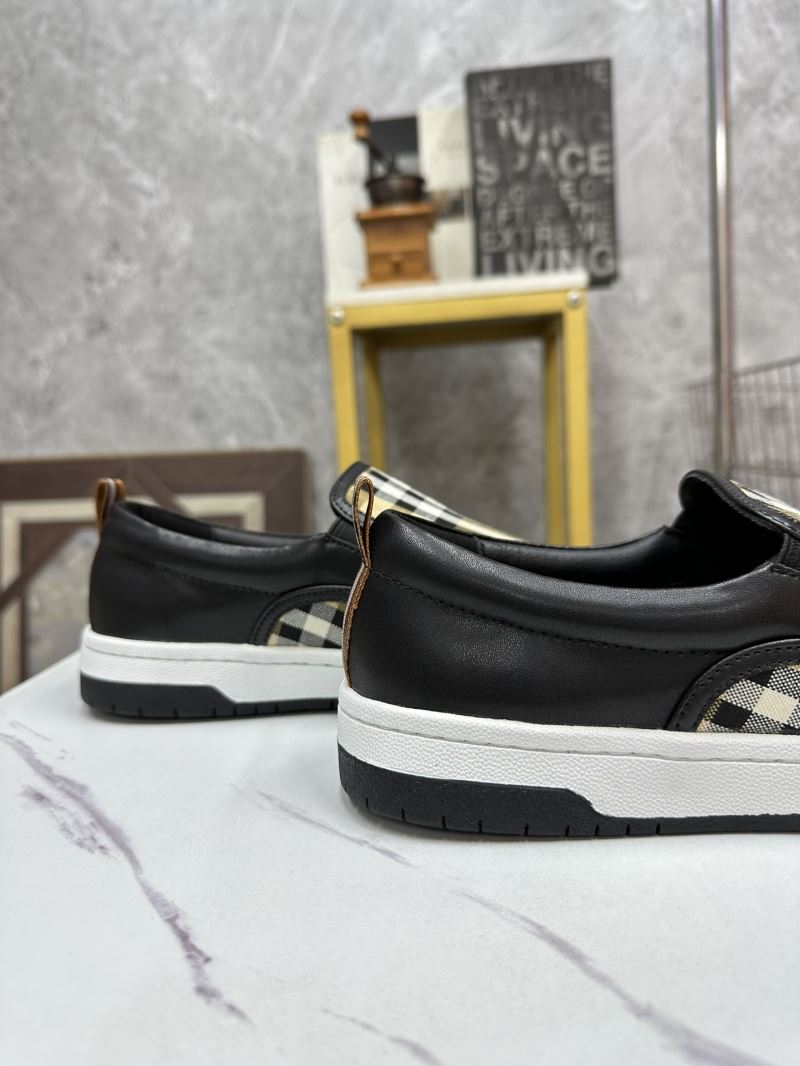 Burberry Low Shoes